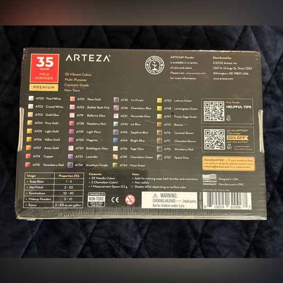 Arteza assorted mica powders and lights - Picture 2 of 4